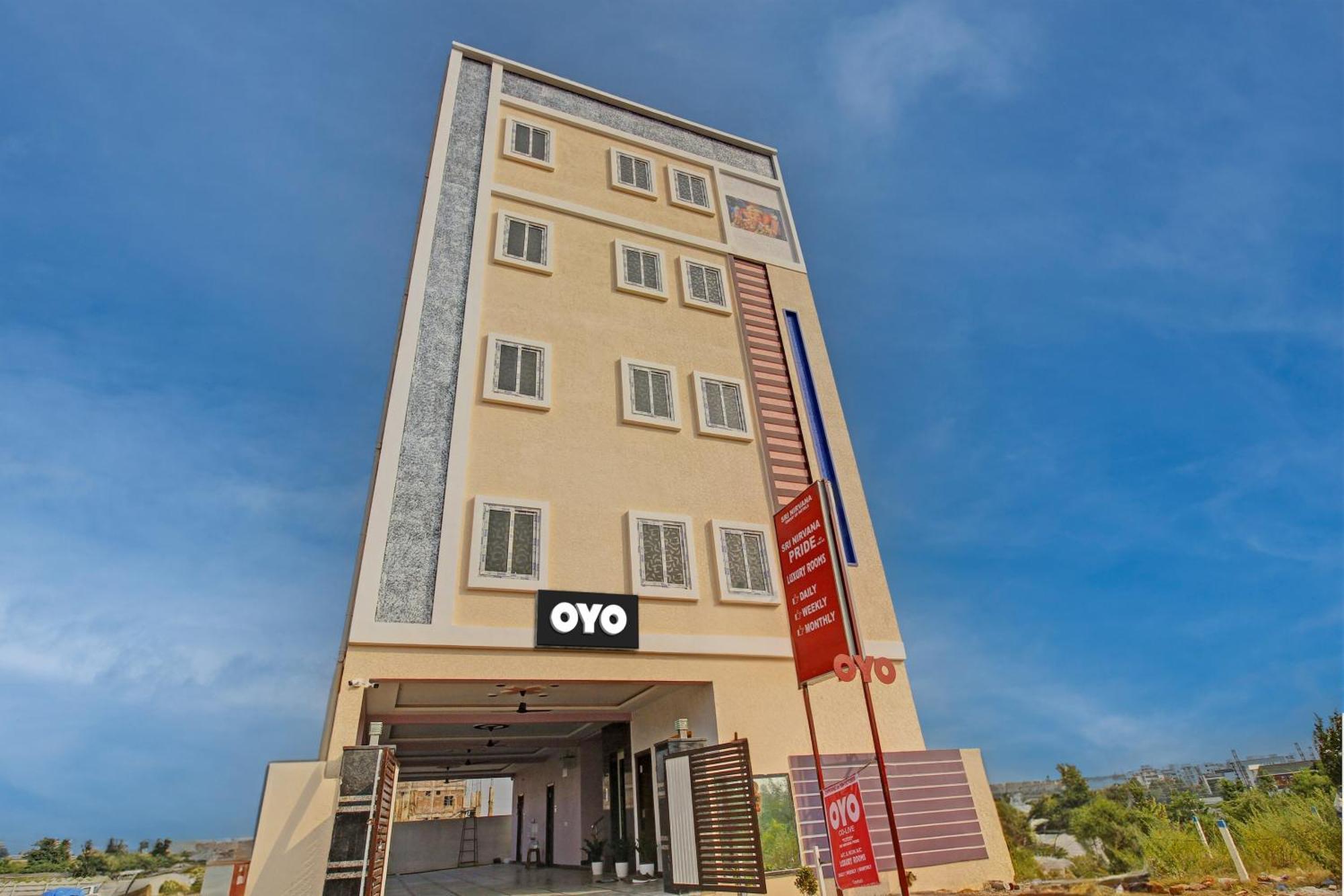Super Hotel O Sri Nirvana Pride Ibrahimpatan Bagian luar foto